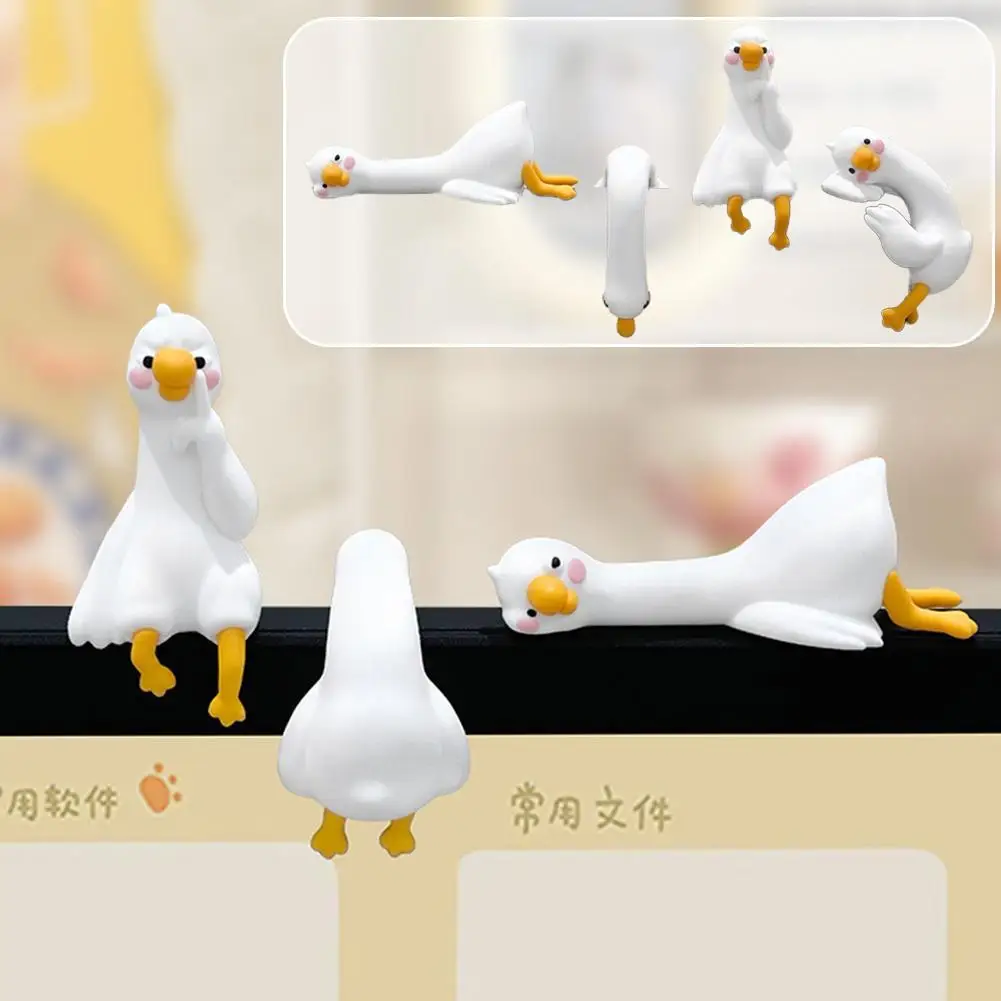 Car Accessories Gift Ideas - 1/4 Buah Patung Bebek 3D Lucu